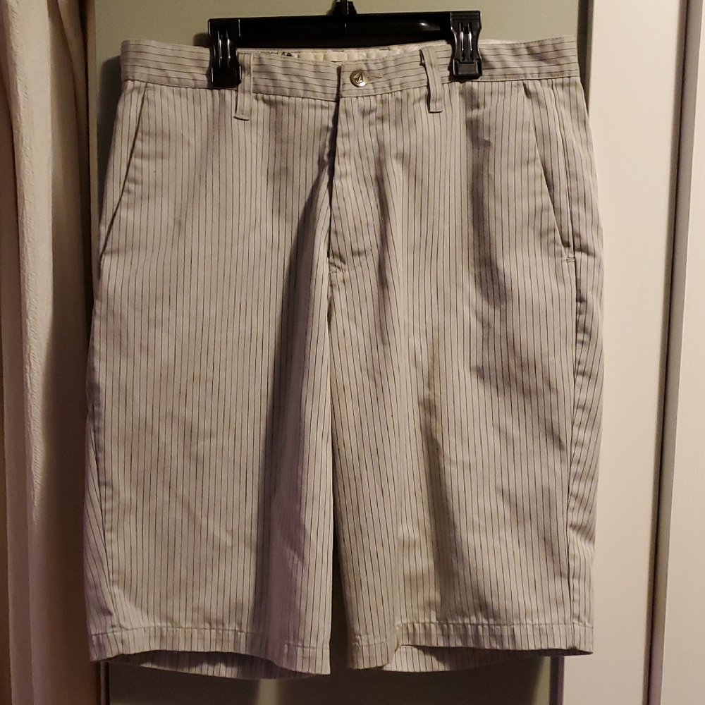 Volcom Men's Striped Gray Shorts